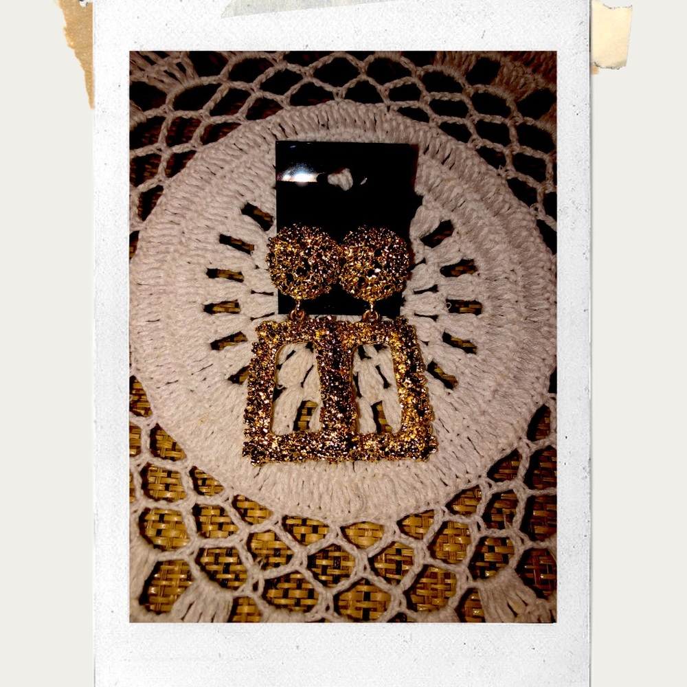 Gold bohemian textured earrings